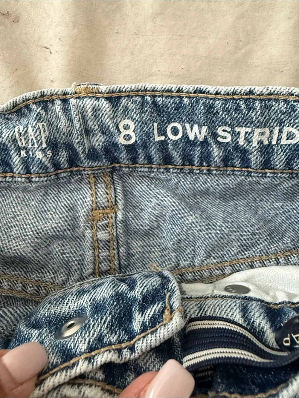 Gap Kids Low Stride Wide Leg Distressed Jeans Girls Size 8 Light Wash Denim